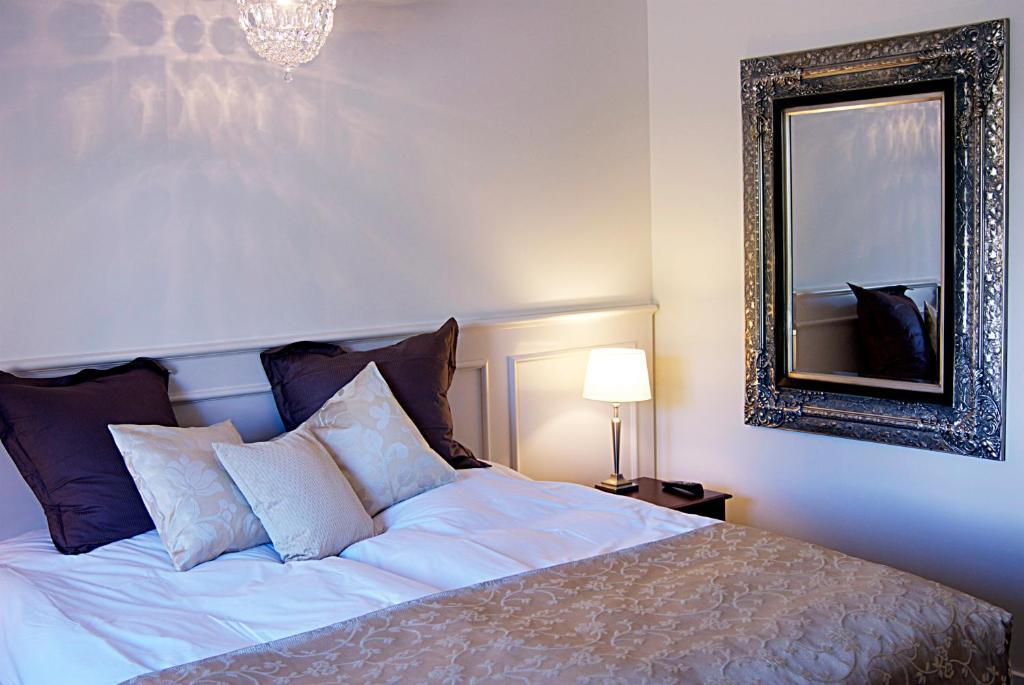 Hojby Kro Og Hotel Bilik gambar